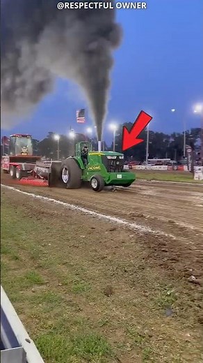 Amazing Tractor Pulling Motorsport 😲