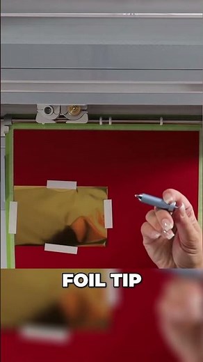DIY Christmas Gift Card Holder with Cricut Maker! #CricutProjects #GiftCardHolder #FoilCrafts
