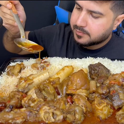 ASMR: EATING SPICY MUTTON CURRY🔥 BASMATI RICE || #shorts #mukbangn#asmreating #mukbangasmr #asmr