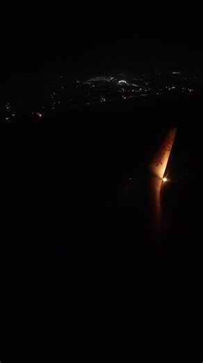 Flight Take off 🛫 Mumbai View🎥 #spicejet #dgca #aviation #airportnews #view #skyview #thunderstorm