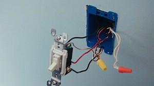 Watch 3-Wire/3-Way Switch Installation Video on Amazon Live