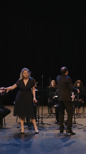 La Symphonie de Poche on Instagram: "Retrouvez-nous en compagnie de Marie Perbost lors d'un voyage musical à travers "Paris at night", célébrant l’univers poétique de Jacques Prévert et Joseph Kosma. Un programme où la magie des mots et de la chanson se mêle à l’atmosphère lumineuse de la capitale ! 📅 Vendredi 16 janvier 2026 à 20h00 au Bateau-Feu de Dunkerque @marieperbost @lebateaufeu"