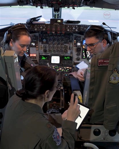 258K views · 6.4K reactions | Rare Night Ops Inside the KC-135  | US Military News | Facebook