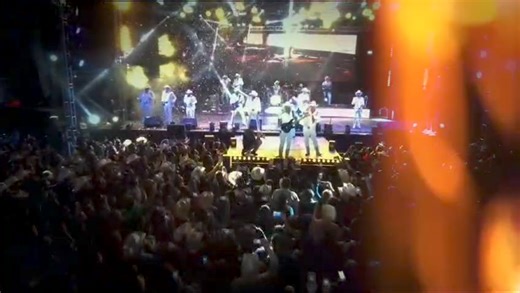 𝗥𝗘𝗚𝗥𝗘𝗦𝗔𝗡 𝗟𝗢𝗦 𝗚𝗥𝗔𝗡𝗗𝗘𝗦 𝗝𝗘𝗙𝗘𝗦 𝗗𝗘 𝗟𝗔 𝗠Ú𝗦𝗜𝗖𝗔 𝗗𝗘 𝗕𝗔𝗡𝗗𝗔. 🎙"𝐂𝐔𝐈𝐒𝐈𝐋𝐋𝐎𝐒" Además 🎙𝐆𝐑𝐔𝐏𝐎 𝐋𝐀𝐁𝐄𝐑𝐈𝐍𝐓𝐎 🎙BANDA LLANO VERDE 📍PREVENTA ESPECIAL LIMITADA $350 cargo por servicio. 🎟 VENTA DE BOLETOS 👉Cueva de chucho centro 👉La Nutria monumento y centro 👉Asadas de Piñón suc. Monumental 🎺 MESAS VIP: $8000 🎺 MESAS ORO: $7000 🎺 MESAS PLATA: $5000 🎺 BARRERA: $500 🎺 GENERAL: $400 ♦️ Mesas para 4 personas ♦️ Mesas NO INCLUYEN BOLETOS. PRECIOS MÁS CA