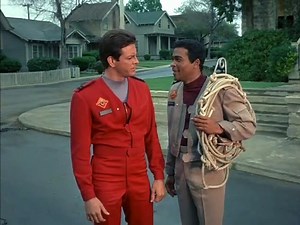 Tierra de Gigantes, 01x02, Pueblo Fantasma