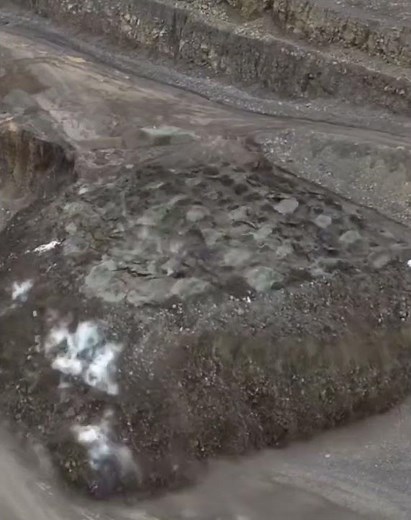 Rock Blasting for Efficient Excavation