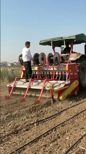 Drip Irrigation Laying Machine Operation Process