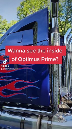 Explore Optimus Prime's Interior Teaser