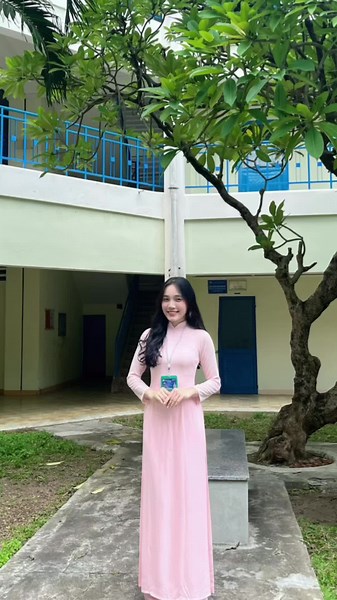 Tập làm cô giáooo #QNU