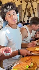 761K views · 6K reactions | Herzlichen Glückwunsch Jungs ‼️Wir wünschen unserem U17 Abwehr Chef „IFEANYI NDUKWE“ alles Gute fürs HALBFINALE der U17 WM, wenn ihr den Titel holt bekommst von mir ein Leben lang gratis Schnitzerl  so wahr ich der XXL Wirt bin 﫵 #alekssocial #xxlleopoldaueralm #xxlalm #goodfood #wien #vienna #leopoldaueralm #öfb | XXL Restaurant Leopoldauer Alm | Facebook