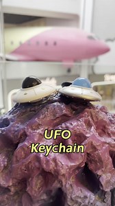 OUTER SPACE Series Led Keychain UFO Led Light Keyring Custom Space Keychain