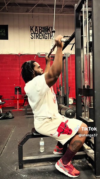 4 Steps to Maximize Lat Activation for Back Workouts