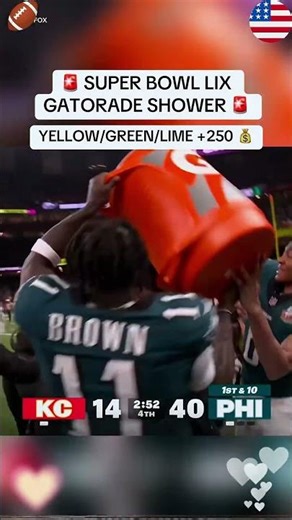 NFL’s Coolest Tradition 🏈💦 ❄️ The Most Electric Gatorade Showers!#NFL#Football#GatoradeBath#Coach