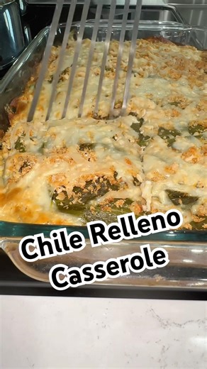 Chile relleno casserole 🌶️ easy high protein #mealprep #healthy #shortsviral #foodshorts #meal