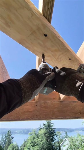 Installing Some V-Bracing & Blocking #deckbuilding