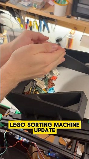 Building a LEGO Sorting Machine - Part 3: Feeder #lego #moc #bricklink #legorobot