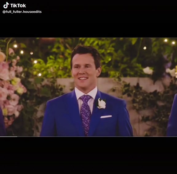 Emotional Wedding: Steve Seeing DJ in Her Wedding Dress