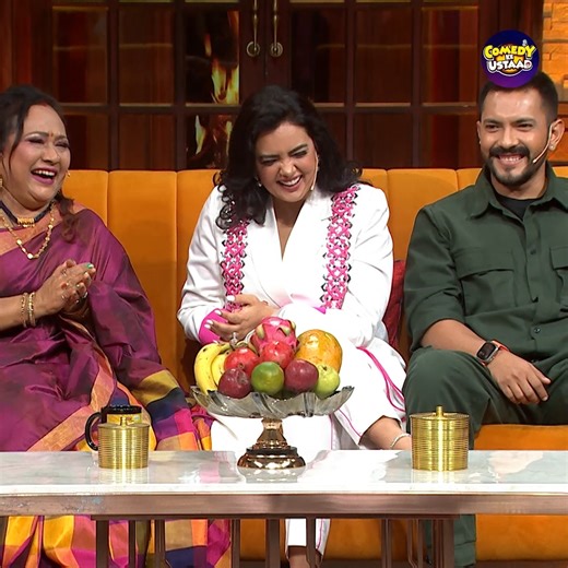 870K views · 10K reactions | aditya narayan के लिए आज भी underwear माँ खरीद कर लती है, और Aditya ही बनाते है घर में खाना | Funny Moment #adityanarayan #uditnarayan #UditNarayanOnKapilSharmaShow #UditNarayanKapilShow #TKSSUditNarayan #AdityaNarayanFans #tkss | Comedy Ke Ustaad | Facebook