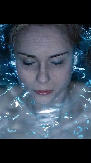 Eternal Youth in a Bath? 😱 Alien Princess Reveals Secret of Immortality - Then Gets Ambushed! 👑💦