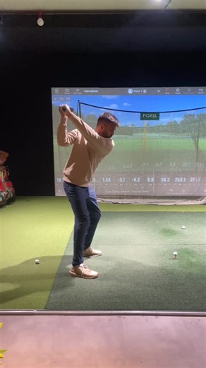 George Lings | Golf Coach on Instagram: "Loks firing some bombs in the studio. 🔥 We’ve been moving the pattern more towards a fade to help with consistency with driver. The more we give Loks the chance to hit greens in regulation the lower his scores get (when he putts decent). 2026 is all about getting this guy to scratch, eyes fully set on a club champs win from this guy. 🏆 @loks_67 @georgelingsgolf #golf #golfcoaching #golfswing #golfcoach #pga"