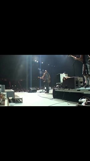 ‘Stand Up’ 2003 | Right Said Fred