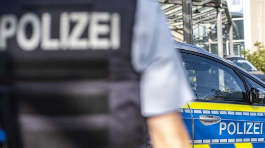 Mit dem Auto seiner Mutter: Junge (11) baut Unfall – Tausende Euro Schaden