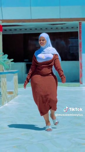 Muxxee fi Tuffee: Video Dhugaa fi Mararfataa