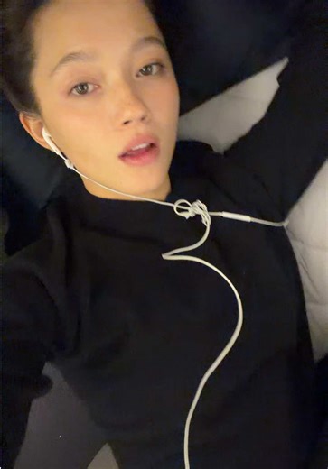 Lily Chee (@lilychee)’s videos with I Serve the Base - Future