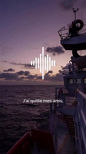 Theo, 16 ans et demi, a été secouru en janvier dernier. Parti de son pays la Guinée Conakry, deux ans plus tôt, il a composé cette chanson en Libye. Il l'a chantée un soir sur le pont de l'Ocean Viking.