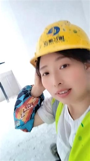 意中人在对面 你们看到了没有🤣