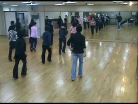 Moonlight Madness - Line Dance (Demo & Walk Through)