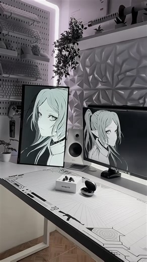 Shinra on Instagram: "Happy Sunday Everyone ✨ New collab with @soundpeats_global 🤍 Meet the SoundPEATS Clip, open-ear wireless earbuds made for all-day comfort and movement. It features an open-ear clip-on design, Bluetooth 5.4 with LDAC/AAC, 12mm drivers, Dolby Audio, and IPX5 water resistance. You get up to 8 hours per charge (30 + hours with the case), multi-point connection, app control, and fast charging. Link in the Bio 🔗 Huge thanks to @soundpeats_global for sending it over Cozy partner