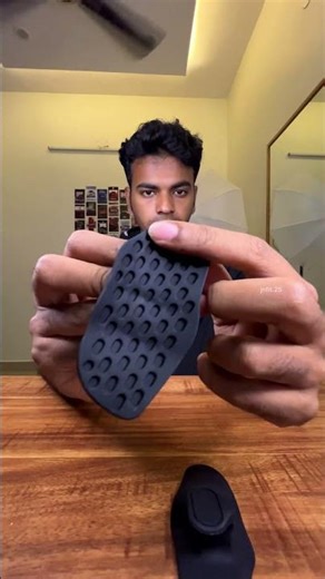 Fingerless workout grip. Link in bio