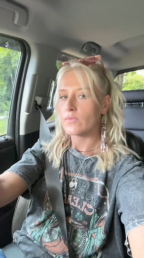 Driver error on ol Mapel 🤣🤣🤣 but ol red still needs lovings to 🤣 | Kisha Royse