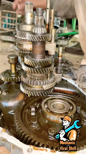 gear box #automobile #engineblock #mechanic #diy #shortsfeed #welding #tools #expertmechanics #yt