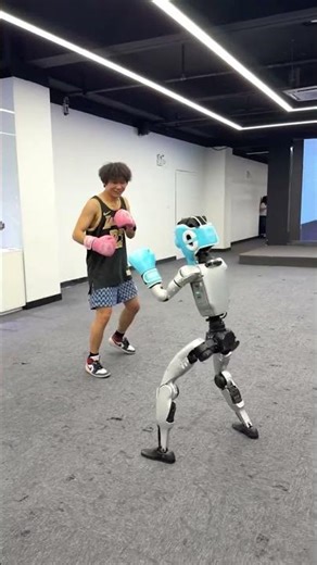 Robot Fight With Man #vairalshorts #experiment