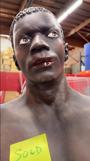 Found the Mannequin shop in Vegas… What Do YOU Want to Know about it?