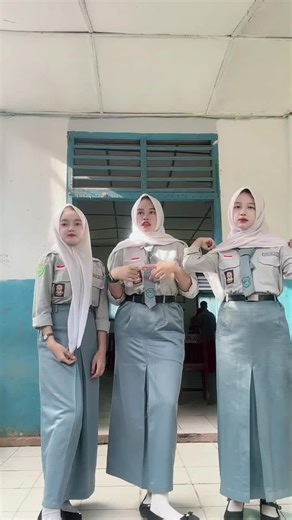 ___2.ell (@___2.ell)’s videos with original sound - ONIC Esports