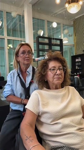 Das entscheidende bei jeder Beratung ist das\r\r ? Was kann optimiert werden ?\r#friseur #kopf_kunst