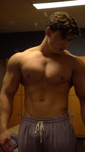 YoungLA code MATHIEU on Instagram: "Exited to announce that i’m now also part of the @vqfit team! On top of that, all the tracksuits you’ve seen me wearing are out now :) ( code “MATHIEU” 🫶🏻 ) . #bodybuilding #posing #aesthetics"