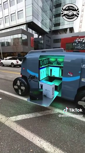 Amazon Prime Robotic Delivery