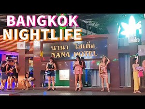 Bangkok NIghtlife so many freelancers along Soi 4