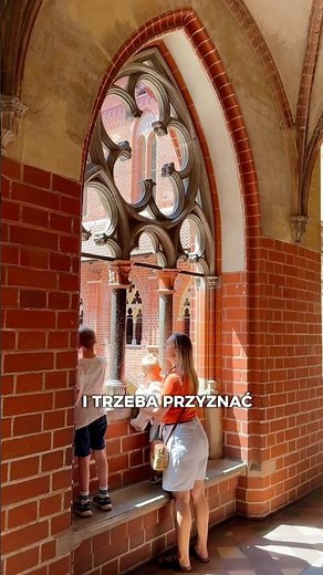 The largest Gothic castle in the world #travel #malbork #castle #pomerania #sightseeing