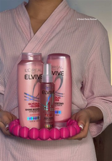 Gloss day ✨ I partnered with @loréal paris usa to share how I use the Elvive Glycolic Gloss system when my porous hair is looking dull and needs that extra shine. #LOrealParisPartner #LOrealParisHairCare