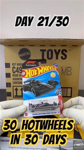 Day 21/30: Hot Wheels Mercedes-AMG Petronas F1! 🏎️💨