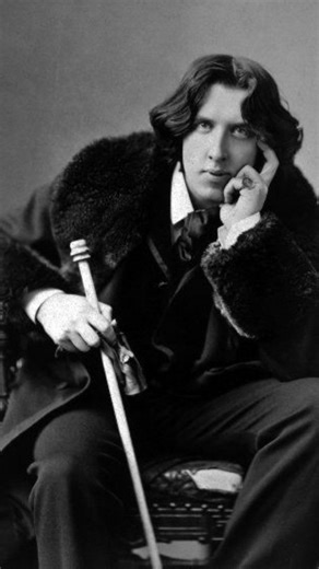 𝑲𝒂𝒇𝒌𝒂𝒆𝒔𝒒𝒖𝒆. on Instagram: "he was wilde 🔥🗣️ . #oscarwilde #literature #literaturememes #classicliterature #oscarwildeliterature #oscarwildenovel #literatureauthors"