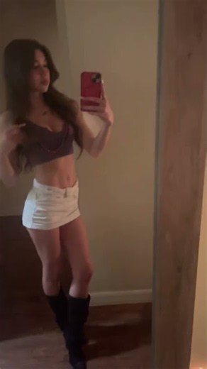 Viral Moves Alert! 🚨 TikTok Girls Bring the Heat!