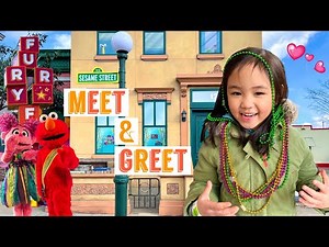 Sesame Street Characters Meet and Greet Sesame Place