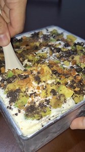 Avocado graham float with cream o #dessert #avocado #sweets #fyp #everyone #trending #virals | Hapag Kainan