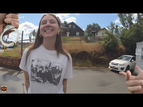 Drunk Gen-Z Meets No-Nonsense Cop After Crashes Into a Pole | Arrested for DUI